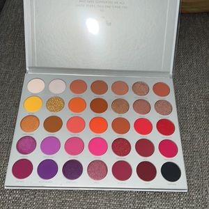 Morphe X Jaclyn Hill Volume 2 palette